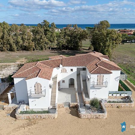 Villetta Con Piscina Budoni Affitti Spiaggia 700 Mt Екстериор снимка